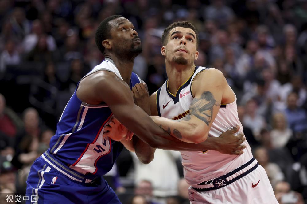 起了她过去 起了她过去