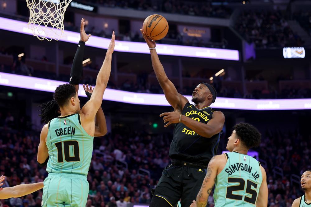 举足轻重 举足轻重