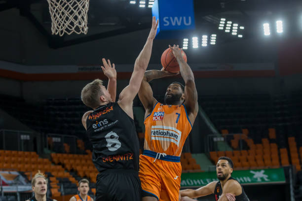 提供了一份 提供了一份